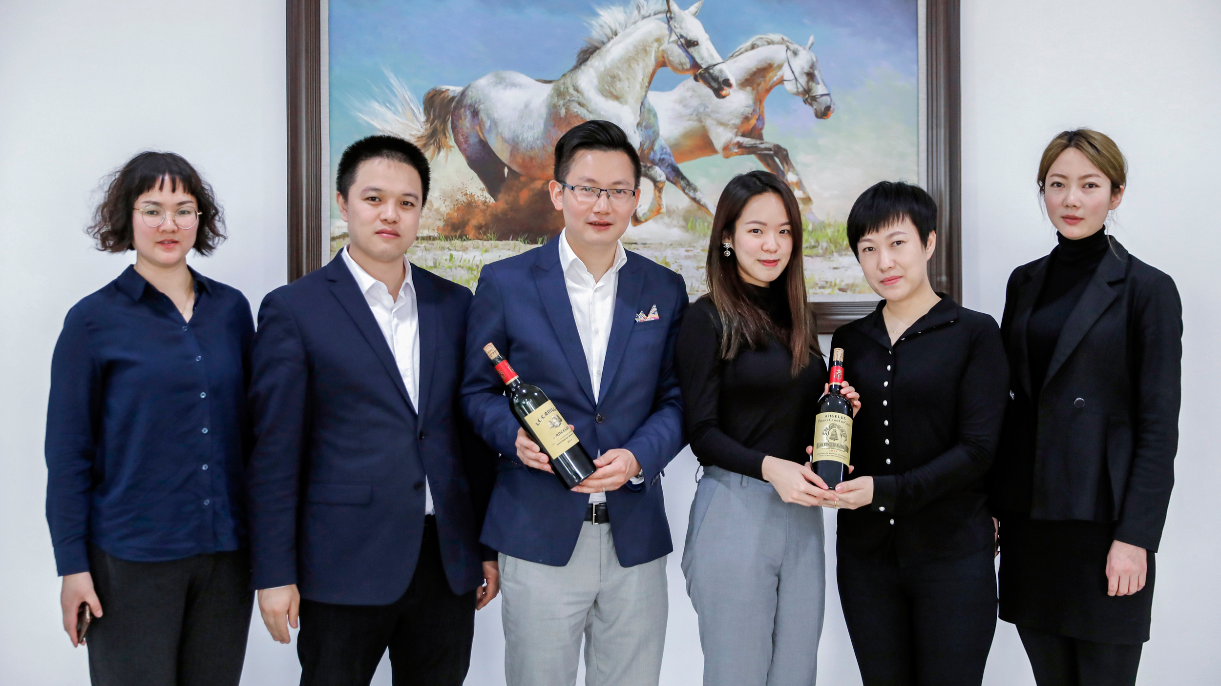 強(qiáng)強(qiáng)聯(lián)手·合作共贏！熱烈歡迎CVBG公司香港和中國(guó)北區(qū)出口經(jīng)理植愷庭女士與金鐘品牌大使徐可先生來訪！